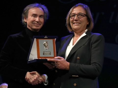 Mario Boccaccini COFACE CREDITPARTNER premia Flavia Perina (Giornalismo d'Autore nazionale sezione cultura)